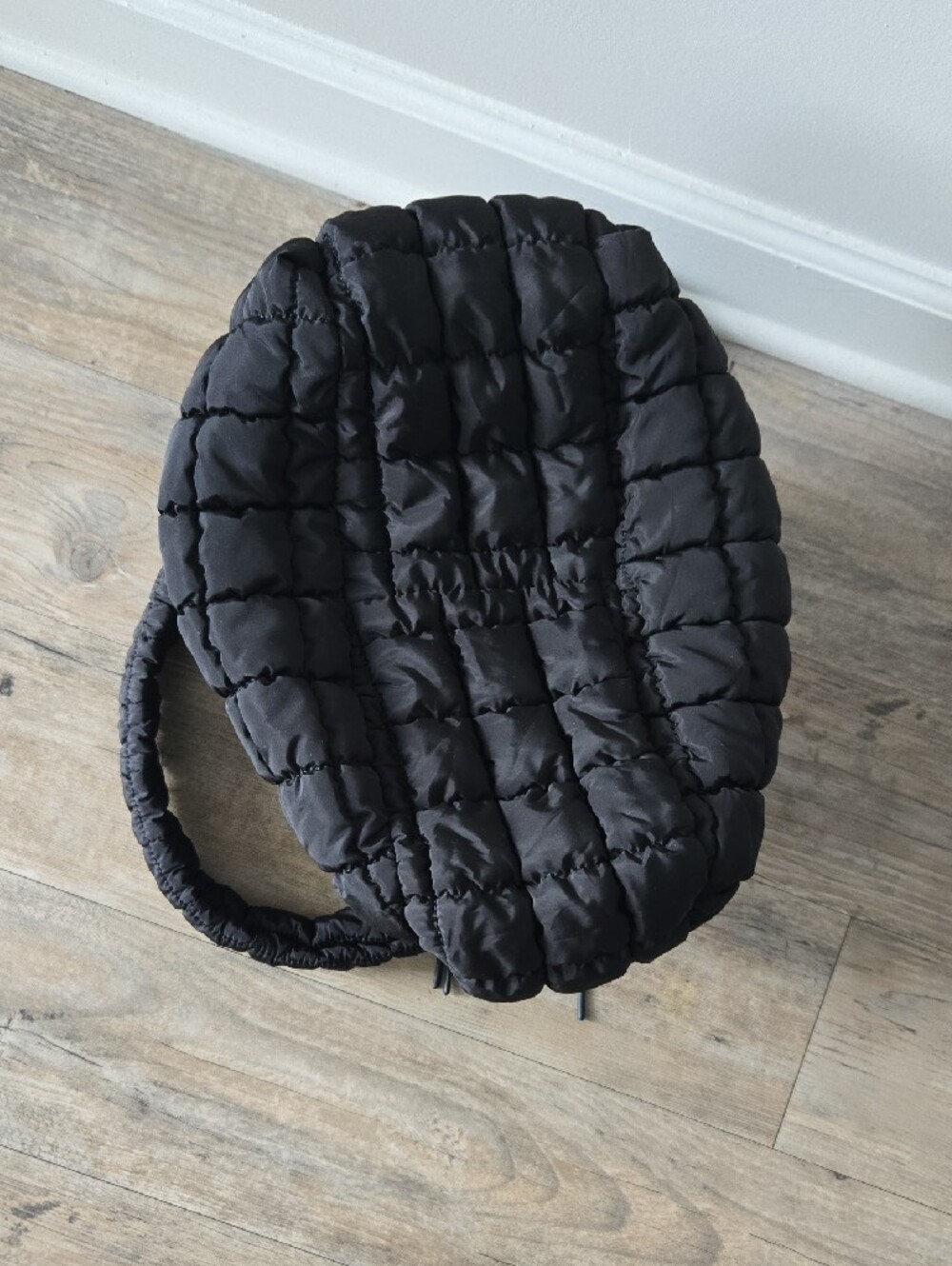 Large Puffer Quilted Crossbody Tote Bag - Picture 5 of 5